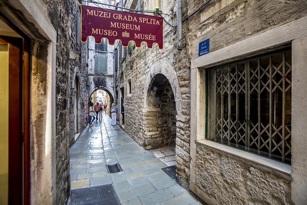 The Palace Collection In Split Centre 外观 照片